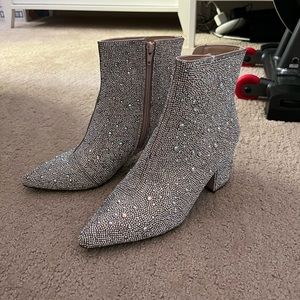 Hersey Johnson rhinestone boots, size 8